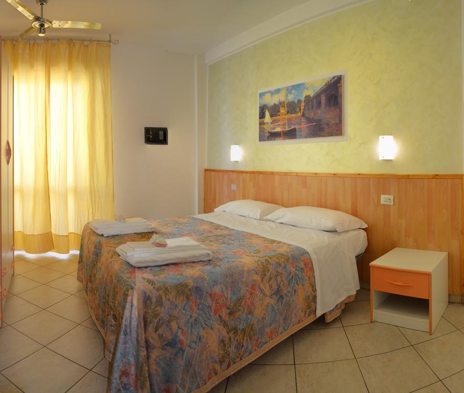 Residence Riviera Alba Adriatica Extérieur photo