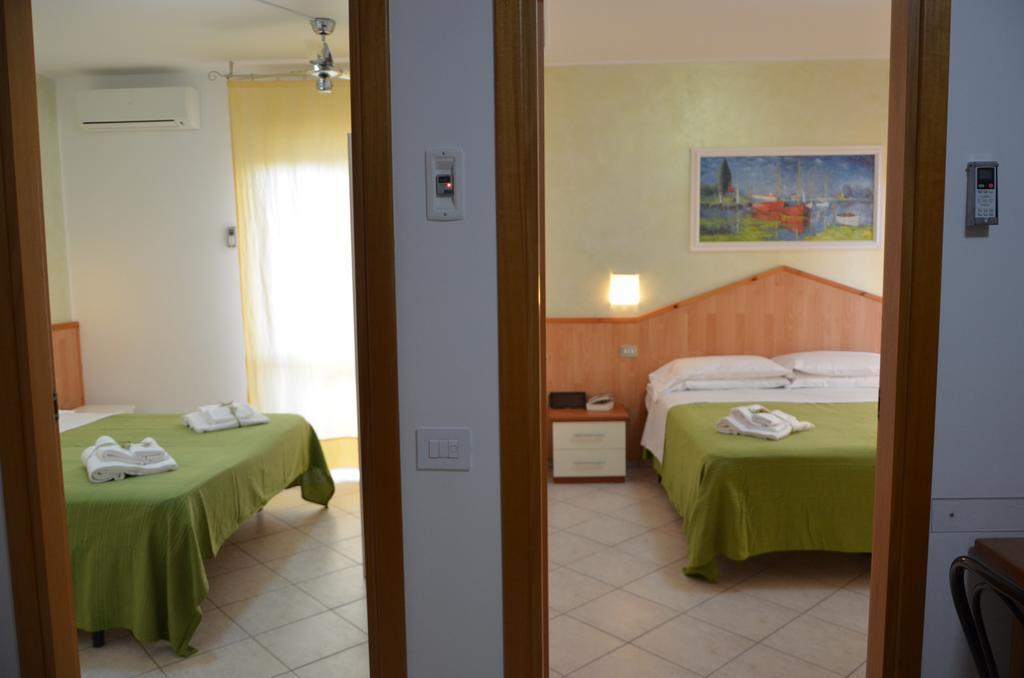Residence Riviera Alba Adriatica Extérieur photo