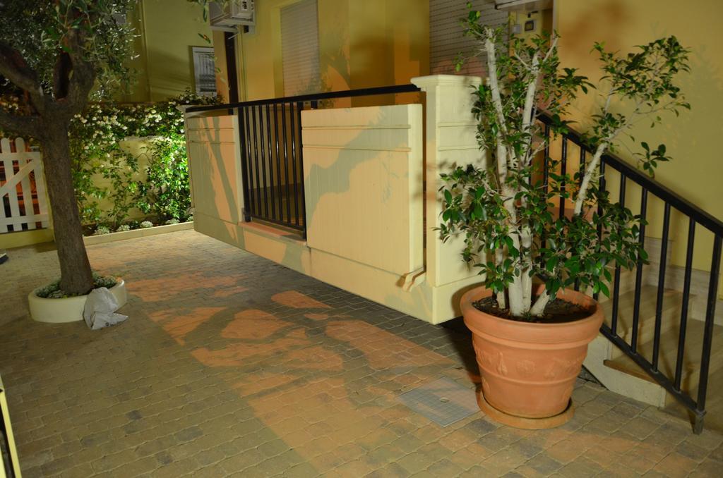Residence Riviera Alba Adriatica Extérieur photo
